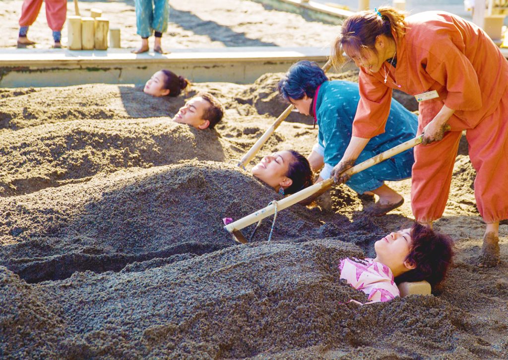 sand bath in Beppu Kaihin Sunayu