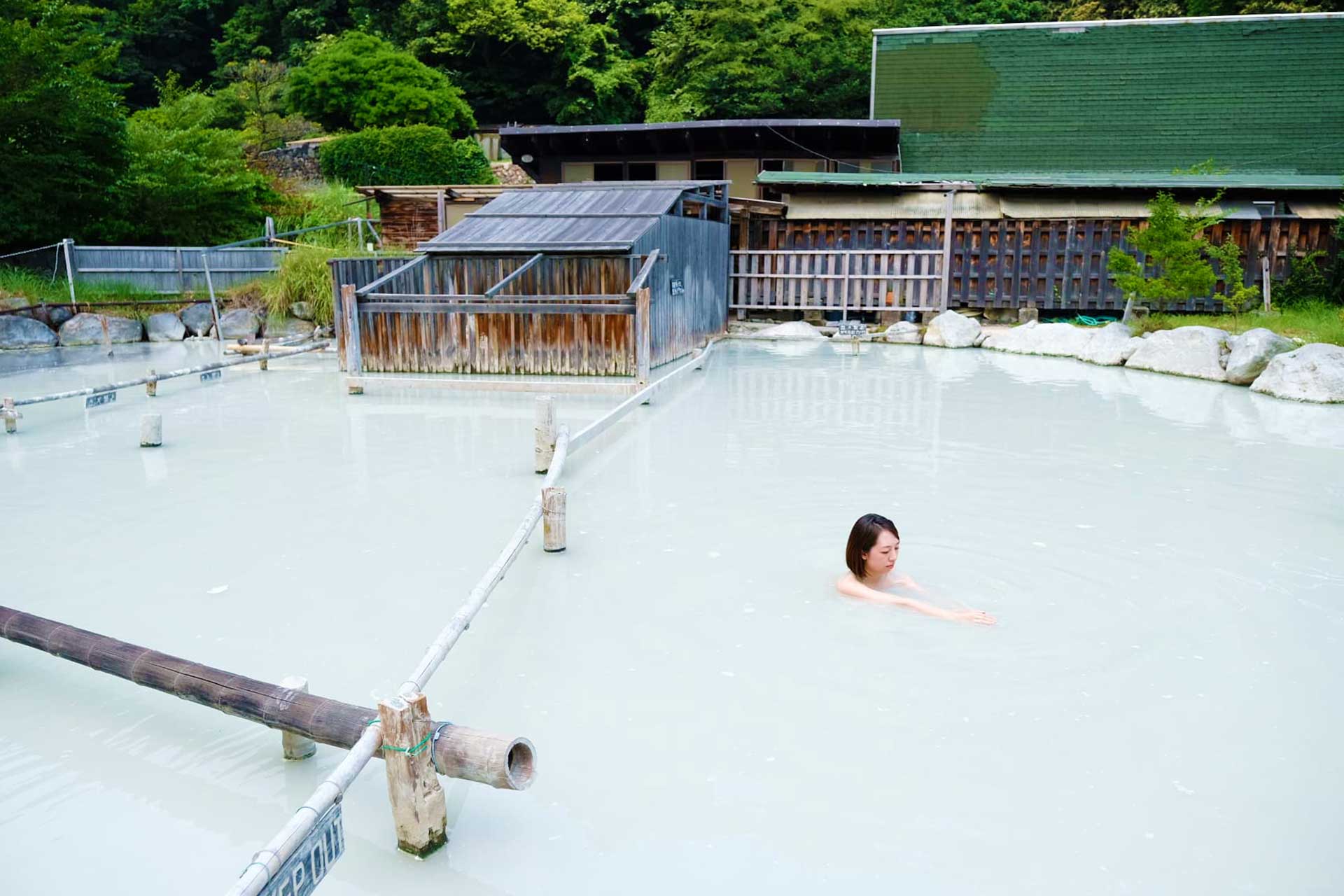 mud bath hoyoland Beppu