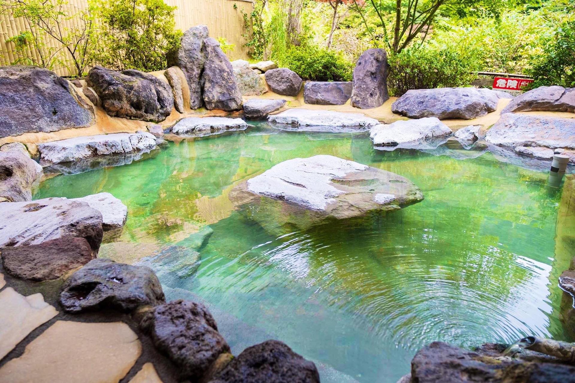 japan scenery onsen