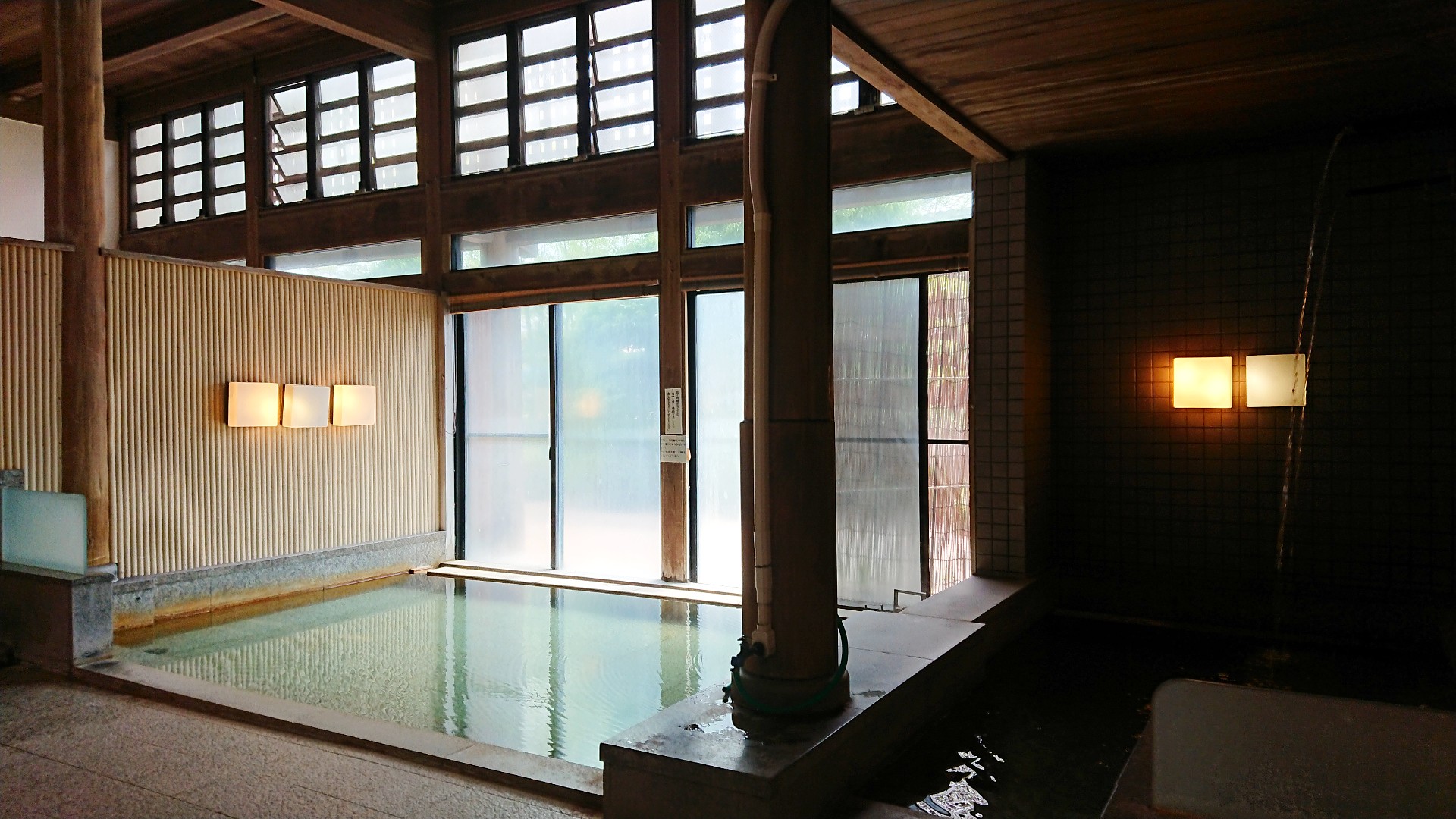 Tattoo-Friendly Onsen | QAZ JAPAN