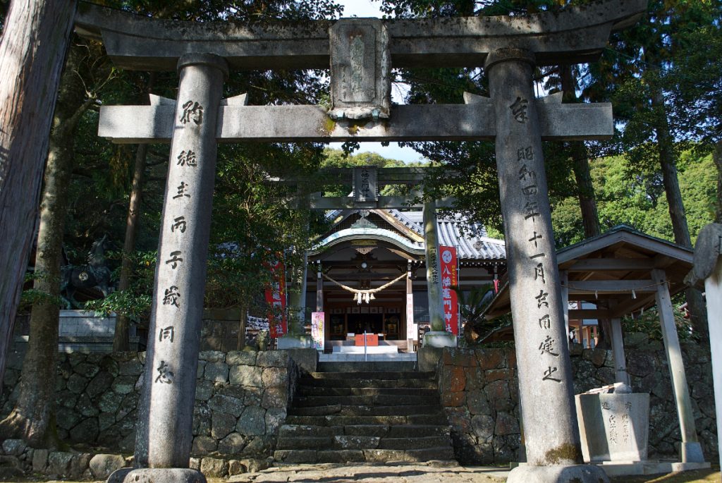 Popular Anime’s Alleged Origin: Beppu’s Kamado Shrine - Enjoy Onsen