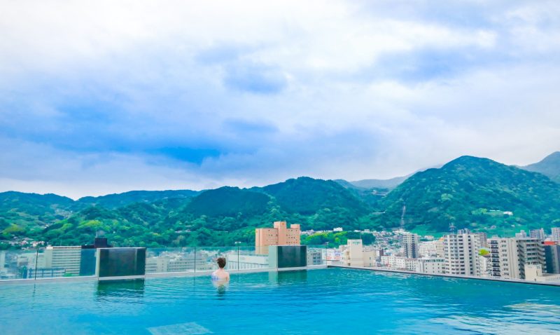 amanek beppu yulare rooftop onsen hotel panoramic hot springs